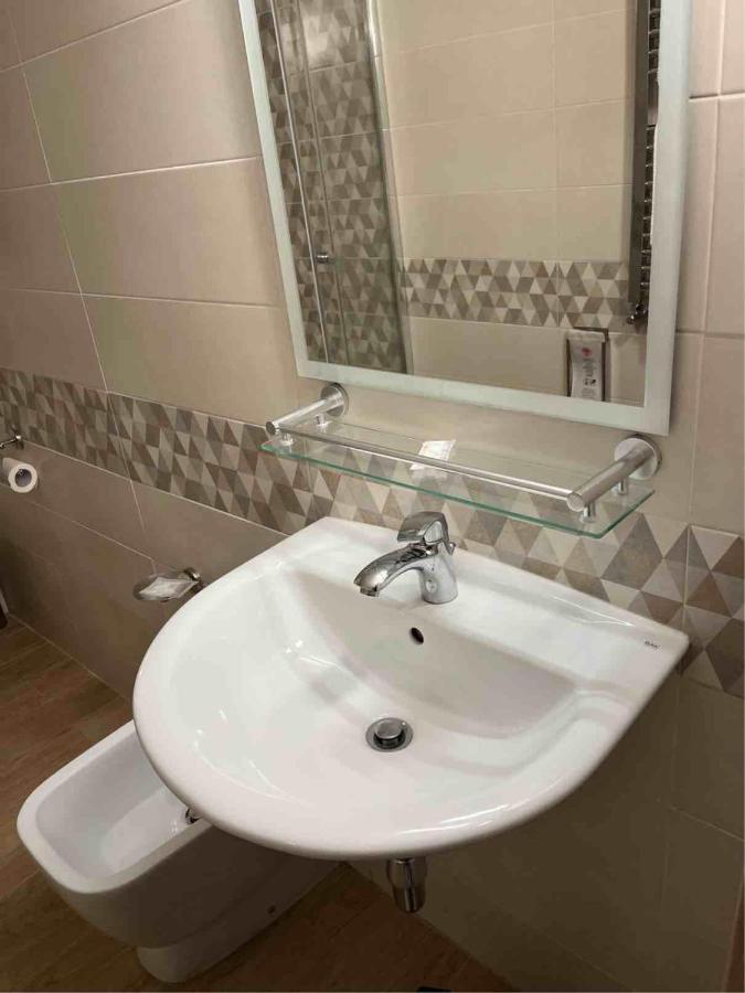Pisani Hotel San Nicola la Strada Esterno foto