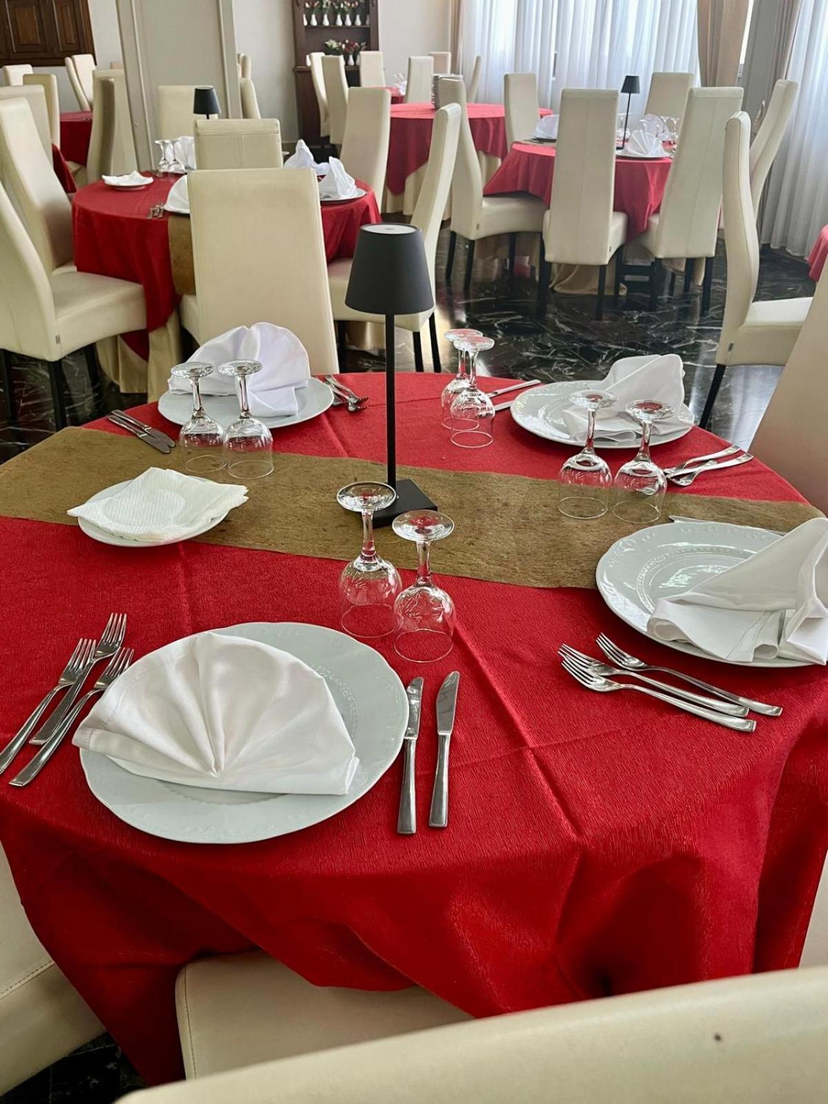 Pisani Hotel San Nicola la Strada Esterno foto