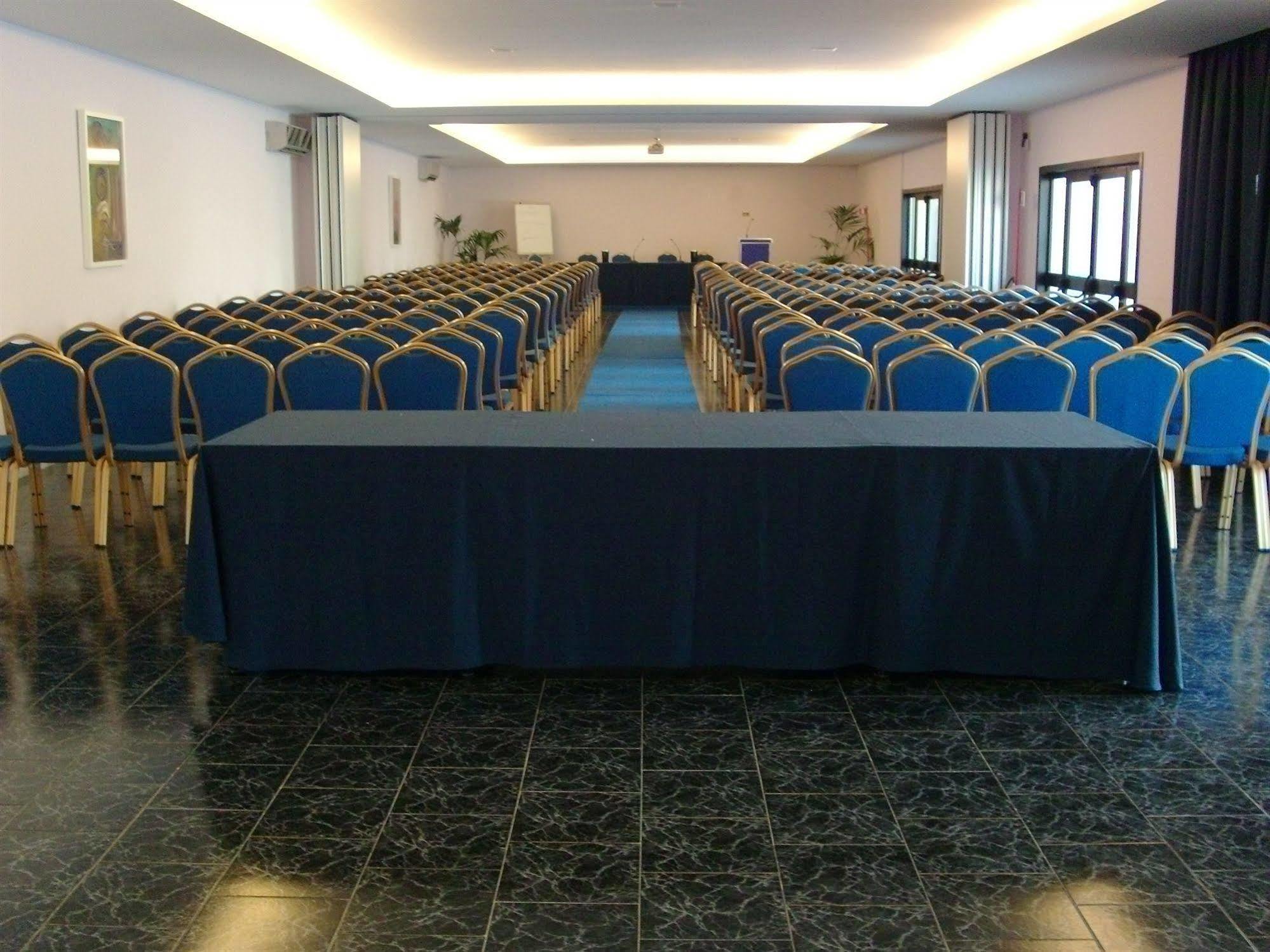 Pisani Hotel San Nicola la Strada Esterno foto